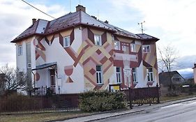 KEMP a stanování na faře